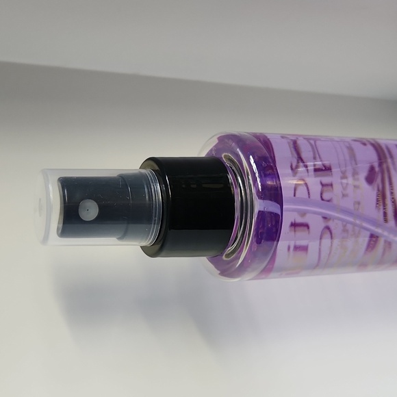 BeautiControl Body Exotics Amor Body Spray - Picture 5 of 7